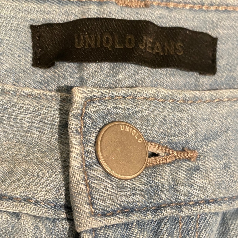 Uniqlo Light Blue Wide-Leg Jeans